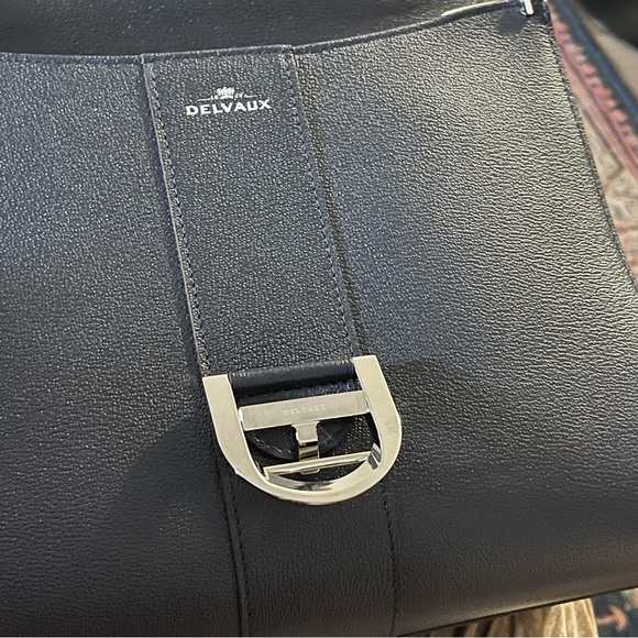 ✨Delvaux Brillant MM Midnight Blue Handbag - Picture 9 of 11